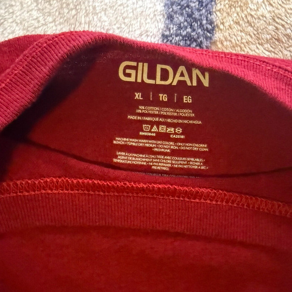 Vintage Red Embroidered Rose Shirt Size XL - Picture 3 of 3